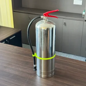 9L Steel Water based Foam Fire Extinguisher with 15 30s Discharge Time Portable for Lithium Battery EV & Energy Storage Systems