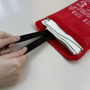 CE Certified Fiberglass Fire Blanket 6FT X 6FT Oil Abrasion Chemical Resistant Emergency Protection for Home Car and Kitchen