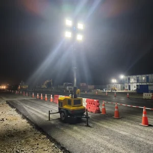HOMACH 4x400W Mobile LED Lighting Tower 5M 7M 9M Diesel Generator Portable Outdoor Telescopic Mast White Emitting Color