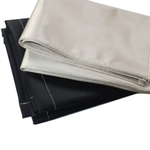 High Temperature Resistance Fireproof Black Heat Insulation Fiberglass Welding Blanket UL94 V0 Certified Customizable Size