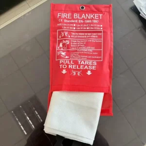 Ht800 Home Fire Proof Safety Emergency Fire Resistant Fiberglass Fire Blanket for Kitchen High Strength Bending Cutting Included
