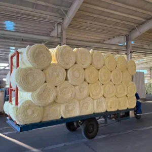 Industrial Thermal Insulation General Glass Wool Roll Yellow Density 10-48kg/m3 for Warehouse and Construction