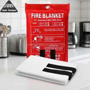 Wall Mountable 1.8m Fire Blanket Standard Oxford Bag